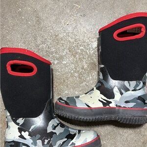 DSG Black and Red Camouflage Kids Boots